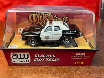 DUKES OF HAZZARD 1977 DODGE MONACO SLOT CAR