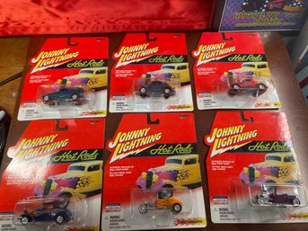 JOHNNY LIGHTNING HOT RODS SET