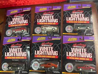WHITE LIGHTNING MUSTANG CLASSICS JOHNNY LIGHTNING