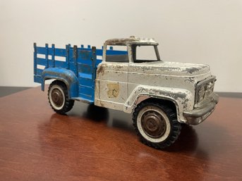 Hubley Pressed Steel Stake Bed Truck