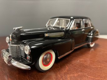 DANBURY MINT DIECAST 1941 CADILLAC FLEETWOOD