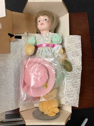 Lot Of 2 Franklin Mint Heirloom Dolls - Goose Alice In Wonderland