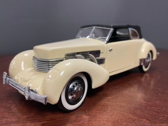 FRANKLIN MINT DIECAST 1937 CORD 812 PHAETON COUPE