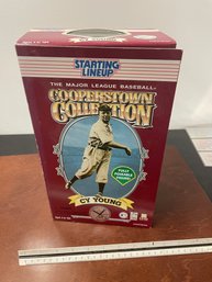 1996 Large Action Figure STARTING LINEUP - CY YOUNG