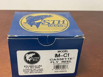 STH IM-C1 FLY REEL IN BOX