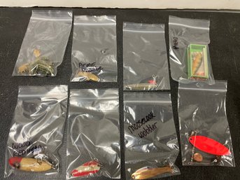 LOT OF 8 VINTAGE FISHING LURES