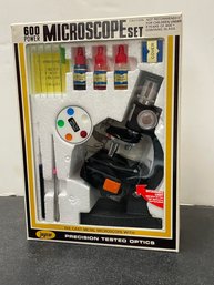 JAPAN - MICROSCOPE KIT - VINTAGE