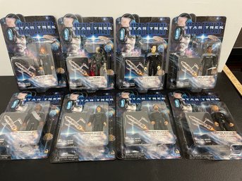 8 Star Trek First Contact Action Figures