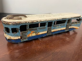 ARCADE Cast Iron World's Fair Greyhound Bus
