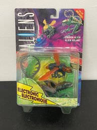 ALIENS Electronic Swarm Alien Bilingual Card