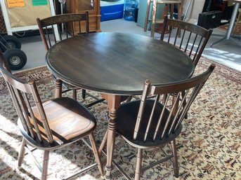 Hitchcock Furniture Table And Chairs