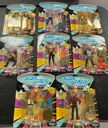 8 Star Trek Action Figures