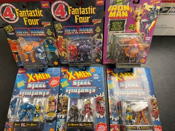 Lot Of 6 Marvel Comics Figures