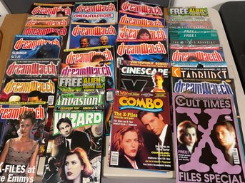 SCI-FI MAGAZINE LOT X-FILES