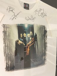 AUTOGRAPHED AEROSMITH NINE LIVES TOUR T-SHIRT XL SHIRT FRAMED
