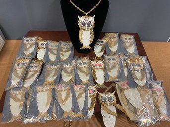 METAL ARTICULATED OWL NECKLACES