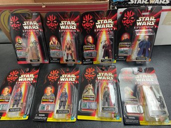 8 Star Wars Figures W/CommTech Chips
