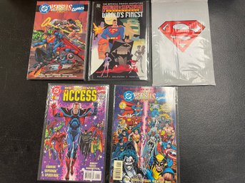 Large Dc Vs Marvel Comic World's Finest Comic Lot