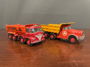 2 MATCHBOX DIECAST SUPER KINGS TRUCKS