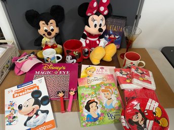 DISNEY LOT - VINTAGE PLUSH AND MORE!