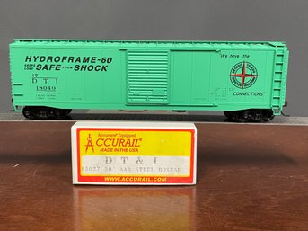 ACCURAIL 5027 HO SCALE 50' BOXCAR DT&I