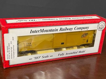 INTERMOUNTAIN IMRC 46905-15 HO SCALE 60' BOXCAR CHICAGO NORTH WESTERN - NEW