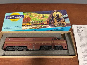 ATHEARN 3304 HO SCALE PA-1 DCC EQUIPPED LOCOMOTIVE PRR