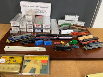 N SCALE ASSORTED LOT - ENGINES ETC