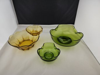 Two MCM Anchor Hocking Chip And Dip Sets