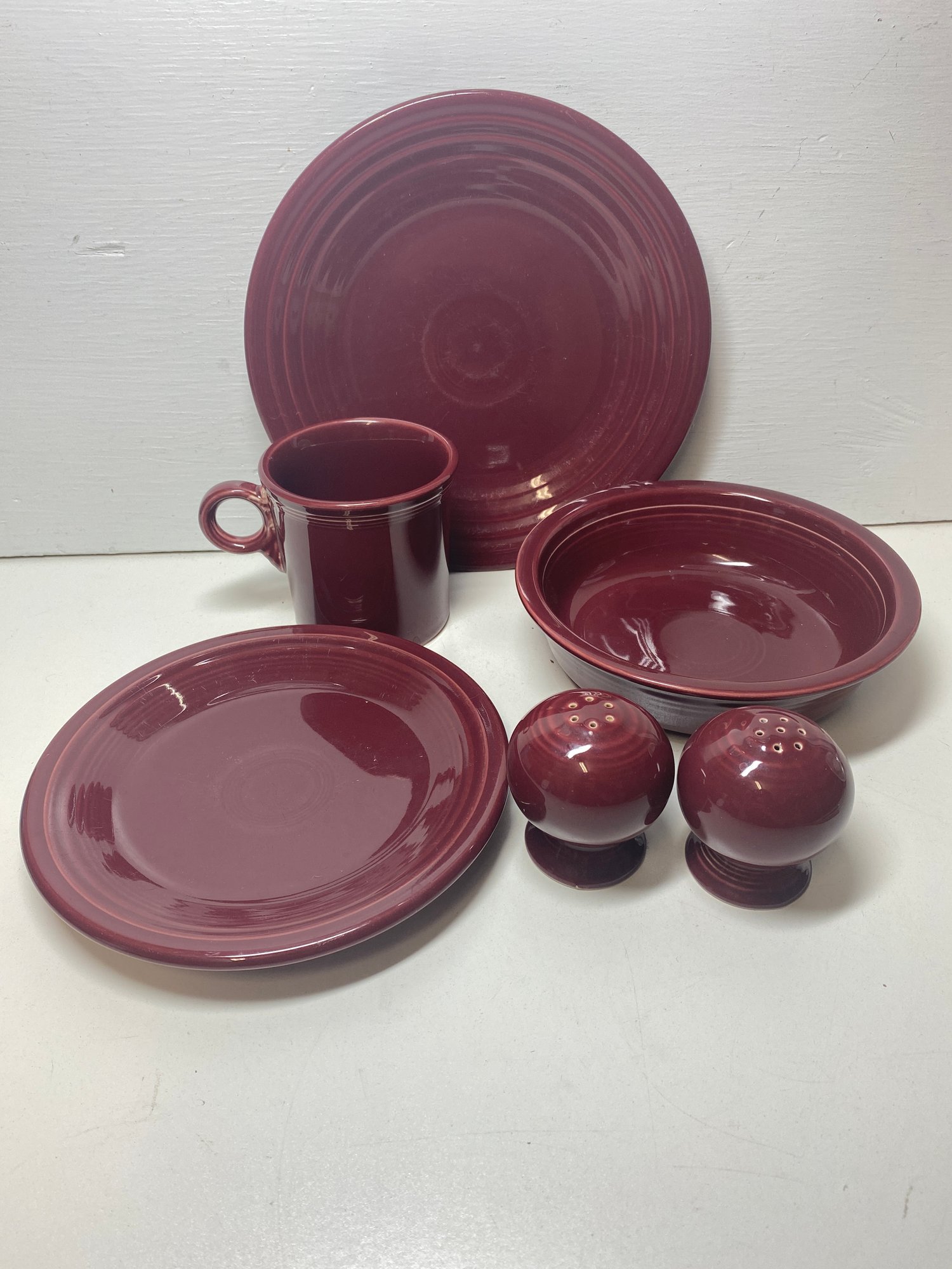 Set Of 6 Fiestaware Cranberry Colored Dishes-plates, Bowls, Cups, And ...