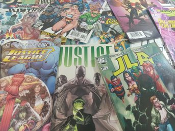 Justice League Comic Books Lot Of 42 DC Comics