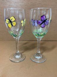 A Lot Of 2 Hand-painted Wine Glasses Roughly 7.5 Tall