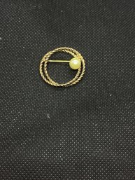 1' Sterling Circular Brooch