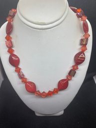 Womens 9.5' Vintage Red Beaded Necklace