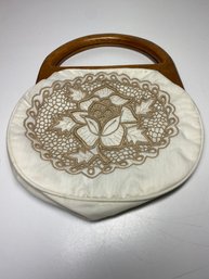 Vintage Unbranded Women's Embroidered Circular Purse Handbag
