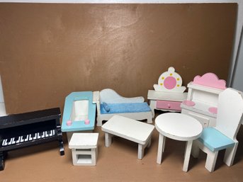 Lot Of 9 Sears Brand Management Doll House Furniture
