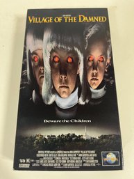 Blockbuster Copy Village Of The Damned VHS John Carpenter Christopher Reeves