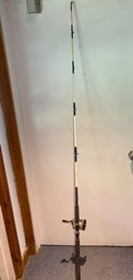 78 Shakespeare Sturdy Stik Heavy Weight Action 5 Eye Fishing Pole With Penn Jig Master Reel