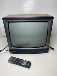 Vintage Working Magnavox 11.5' Tube TV Model FR1337W101