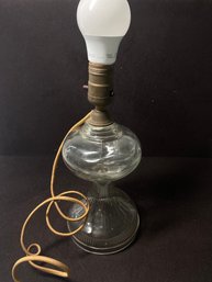 11.5' Vintage Working Clear Cut Glass Tabletop Lamp Light