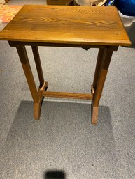 27.5' Oak Wooden Accent Table