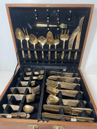 Kings Design 126 Piece Bronze Design Flatware Set With Case