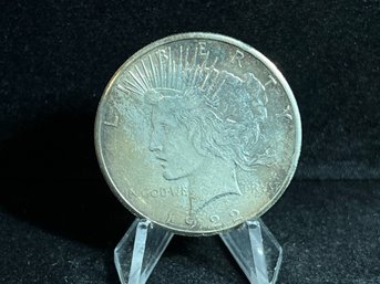 1922 S Peace Silver Dollar - Almost Uncirculated - Scratched