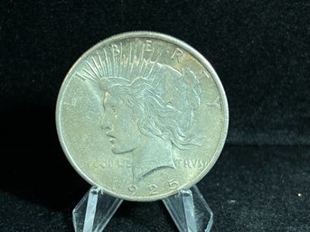 1925 P Peace Silver Dollar - Almost Uncirculated