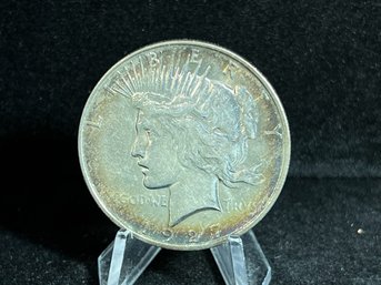 1927 D Peace Silver Dollar - Almost Uncirculated