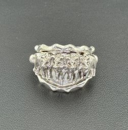 Collectable Signed Running Bear Native American Designer 925 Sterling Silver Pack Of Wolves Ring Brand New