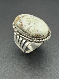 Collectable Signed Running Bear Native American Designer 925 Sterling Silver White Buffalo Turquoise Ring