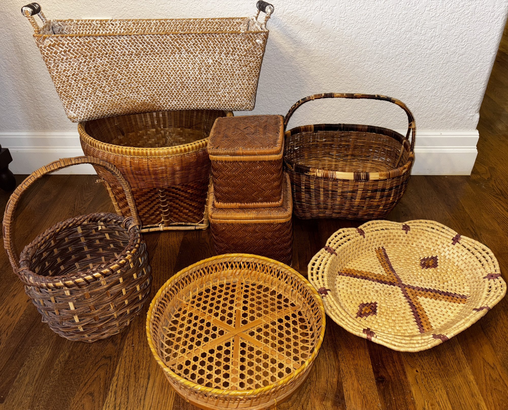 Bundle Of Large & Medium Wicker & Reed Baskets M#116 - (DR4) #51798 ...
