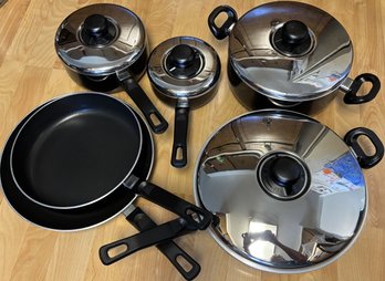 10 Piece Wearever Pots & Pans - (K1)