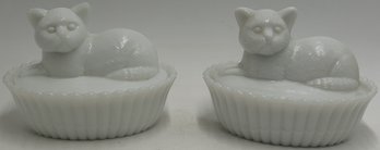 2 Vintage White Westmoreland Milk Glass "Cat In Basket" Figurines (K3.BTS1)